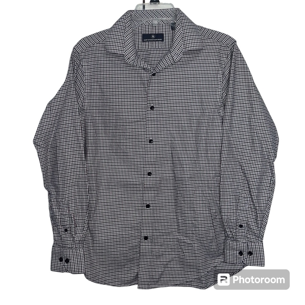 Hart Schaffner Marx men’s size medium houndstooth long sleeve button down